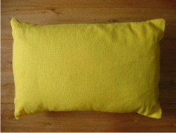 Kissenanzug und Kissenfüllung gelb, ca. 25x36 cm